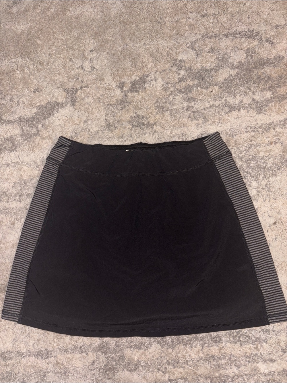 3/$15! Women’s small tennis skirt Soybu Black ALine Athletic Skort w Gray Stripe